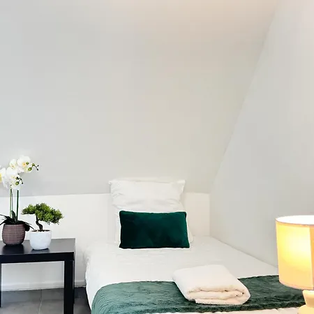 Apartman Platanes 7 - Proche Disneyland - Parking Gratuit - *