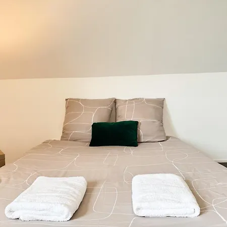 Apartman Platanes 7 - Proche Disneyland - Parking Gratuit - Meaux